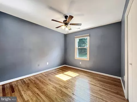 8802 Cameo Sq, Springfield, VA 22152 photo 24