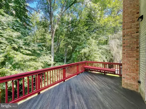 8802 Cameo Sq, Springfield, VA 22152 photo 36