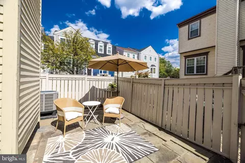 2426 Ridgehampton Ct, Reston, VA 20191 photo 34