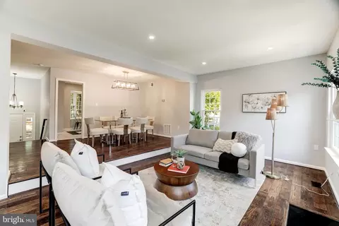 2426 Ridgehampton Ct, Reston, VA 20191 photo 12