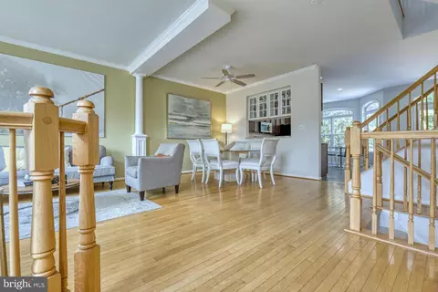 8603 Beech Hollow Ln, Springfield, VA 22153 photo 6