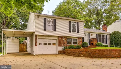 3252 Annandale Rd, Falls Church, VA 22042