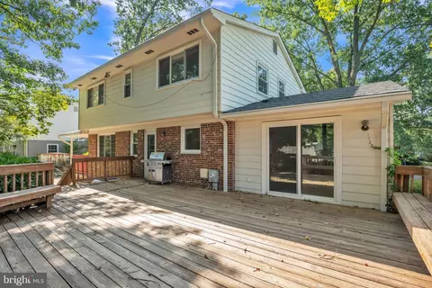 8212 Smithfield Ave, Springfield, VA 22152 photo 25