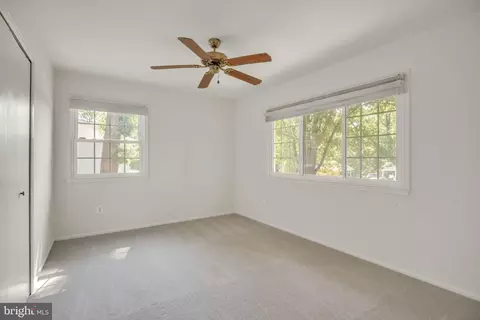 8212 Smithfield Ave, Springfield, VA 22152 photo 17