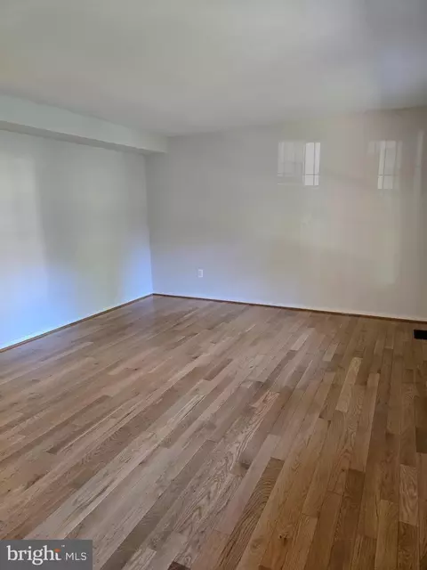 2298 Archdale Rd, Reston, VA 20191 photo 16