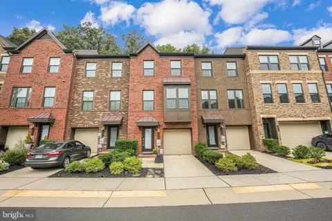 3070 Wild Blue Indigo Ct, Fairfax, VA 22031
