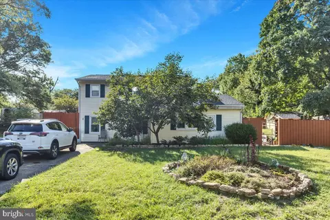 4023 Novar Dr, Chantilly, VA 20151
