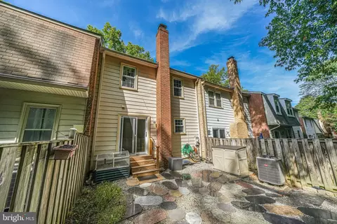Exterior - 7919 Birchtree Ct, Springfield, VA 22152 photo 3 of 4