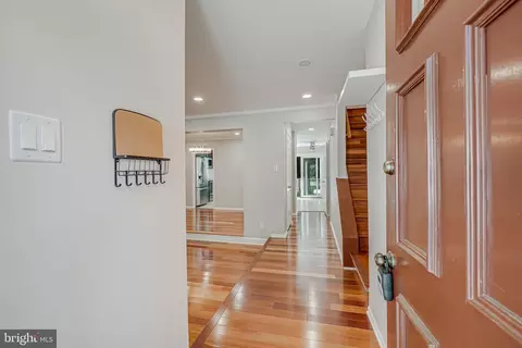 Entry Way - 7919 Birchtree Ct, Springfield, VA 22152 photo 1 of 1