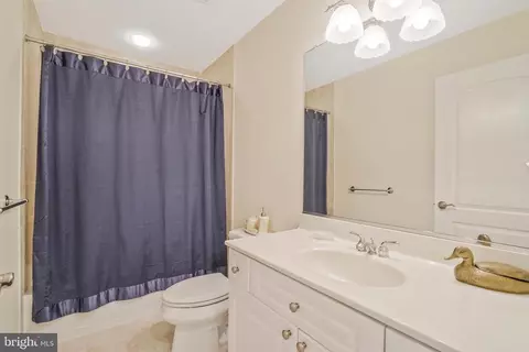 7100 Larrlyn Dr, Springfield, VA 22151 photo 33