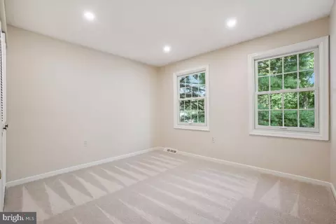 10927 Howland Dr, Reston, VA 20191 photo 33