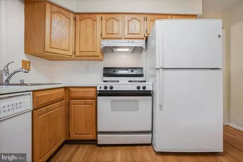 10927 Howland Dr, Reston, VA 20191 photo 20