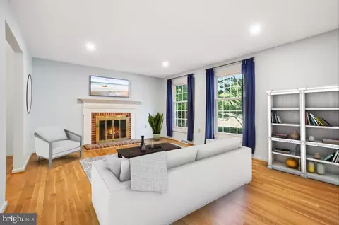 10927 Howland Dr, Reston, VA 20191 photo 6
