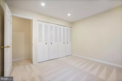10927 Howland Dr, Reston, VA 20191 photo 34