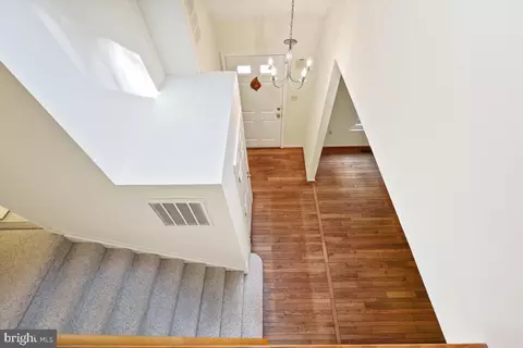 1871 Post Oak Trl, Reston, VA 20191 photo 37