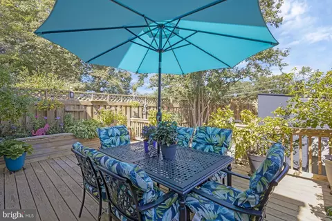 7792 Euclid Way, Springfield, VA 22153 photo 32