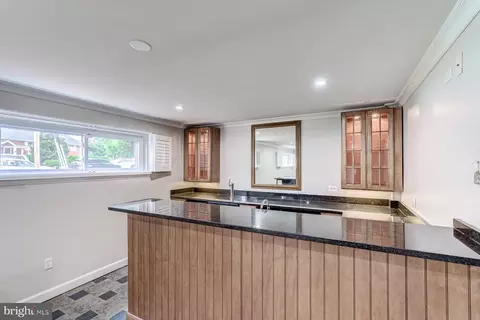 5723 Ash Dr, Springfield, VA 22150 photo 17