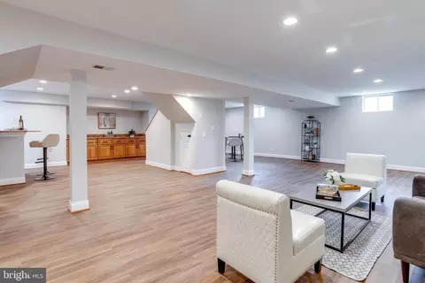 Living - 8750 Center Rd #1, Springfield, VA 22152 photo 7 of 7
