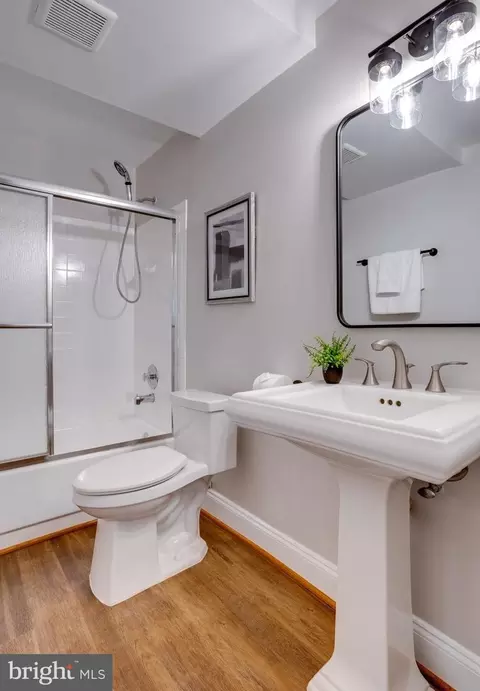 Bath - 8750 Center Rd #1, Springfield, VA 22152 photo 9 of 9