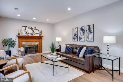 Living - 8750 Center Rd #1, Springfield, VA 22152 photo 1 of 7