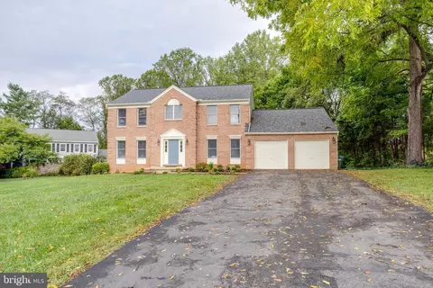 Exterior - 8750 Center Rd #1, Springfield, VA 22152 photo 3 of 6