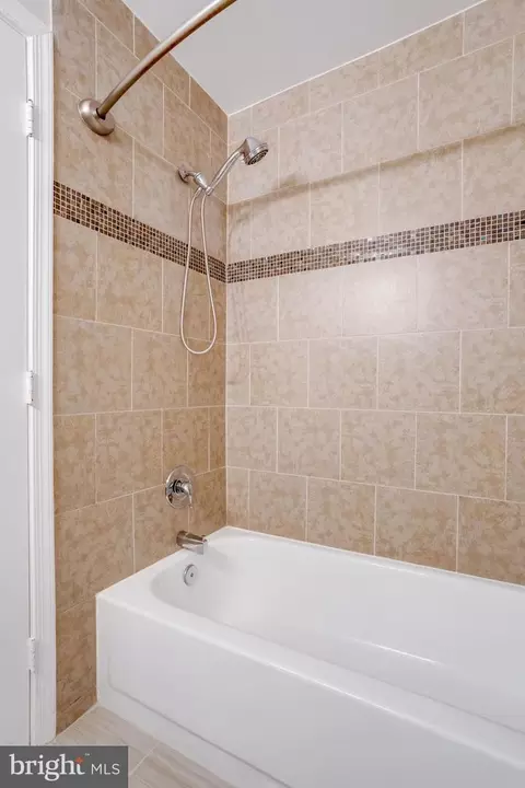 Bath - 8750 Center Rd #1, Springfield, VA 22152 photo 8 of 9
