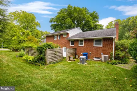 7016 Enterprise Ave, Mclean, VA 22101 photo 14