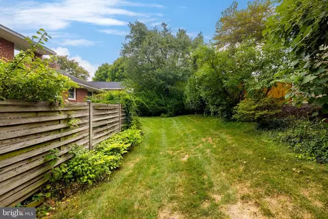 7016 Enterprise Ave, Mclean, VA 22101 photo 13