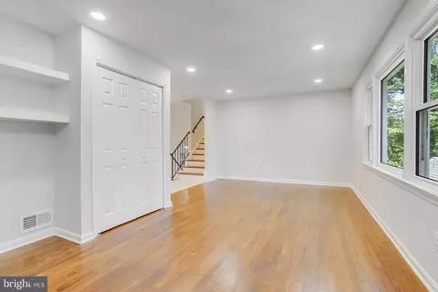 8810 Side Saddle Rd, Springfield, VA 22152 photo 47
