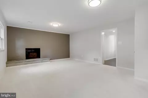 8810 Side Saddle Rd, Springfield, VA 22152 photo 34