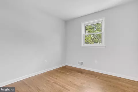 8810 Side Saddle Rd, Springfield, VA 22152 photo 23