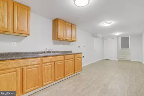 8810 Side Saddle Rd, Springfield, VA 22152 photo 29