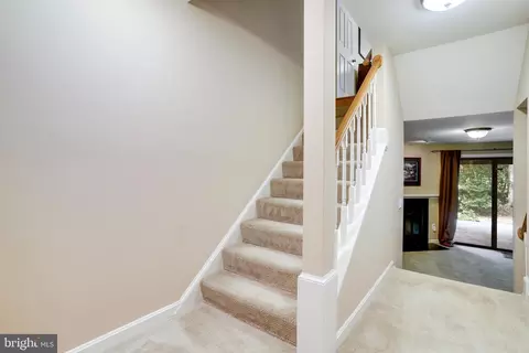 9010 Daum Ct, Springfield, VA 22153 photo 39