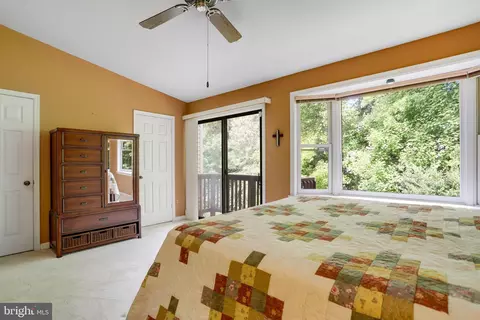 9010 Daum Ct, Springfield, VA 22153 photo 22