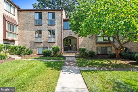 2036 Royal Fern Ct #11A, Reston, VA 20191