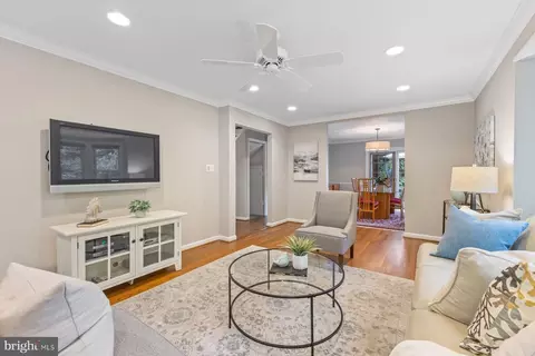6718 Weaver Ave, Mclean, VA 22101 photo 4