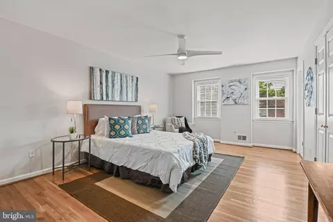 6720 Towne Lane Ct, Mclean, VA 22101 photo 10
