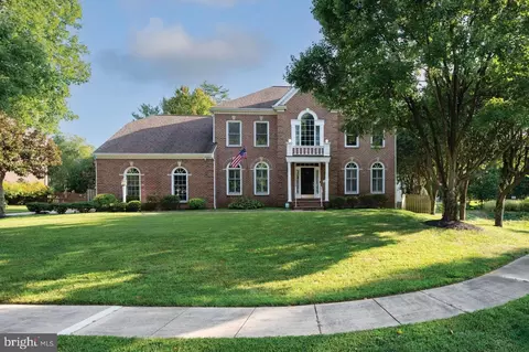 3707 Purks Ct, Alexandria, VA 22309