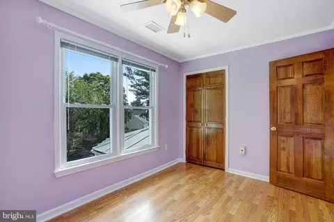 Bedroom - 7420 Ridge Rd, Springfield, VA 22153 photo 3 of 9