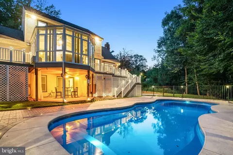 Exterior - 7420 Ridge Rd, Springfield, VA 22153 photo 14 of 15