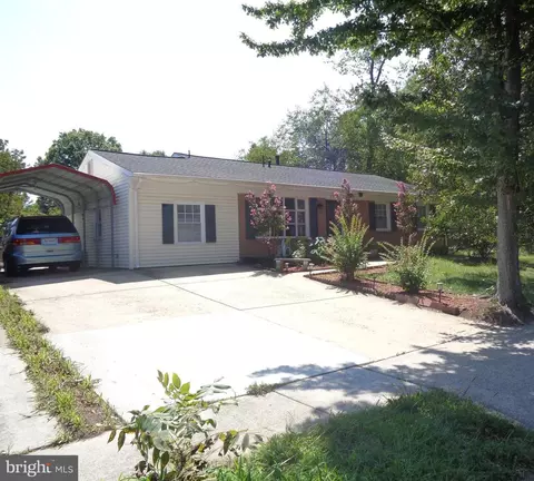 4509 Fillingame Dr, Chantilly, VA 20151