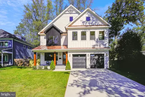7128 Alger Rd, Falls Church, VA 22042