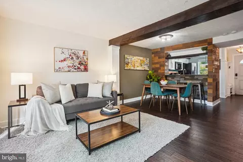 8747 Susquehanna St, Lorton, VA 22079