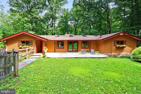 11701 Yates Ford Rd, Fairfax Station, VA 22039