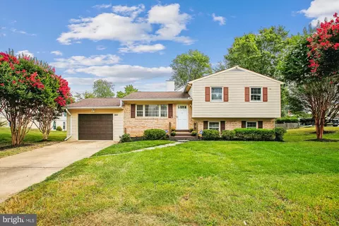 4831 Seminole Ave, Alexandria, VA 22312