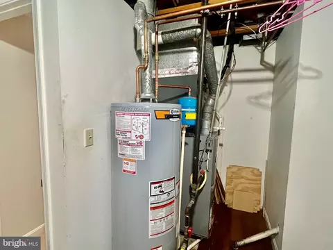 Other - 7022 Braddock Mews Pl, Springfield, VA 22151 photo 14 of 15