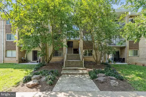 8004 Chanute Pl #12, Falls Church, VA 22042
