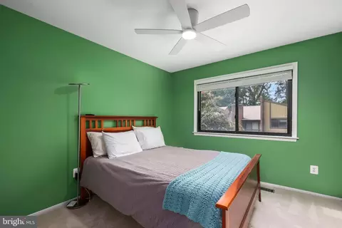 Bedroom - 2008 Winged Foot Ct, Reston, VA 20191 photo 4 of 6