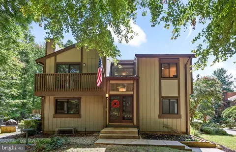2008 Winged Foot Ct, Reston, VA 20191