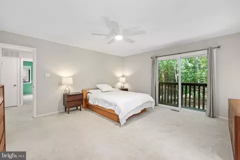 Bedroom - 2008 Winged Foot Ct, Reston, VA 20191 photo 3 of 6